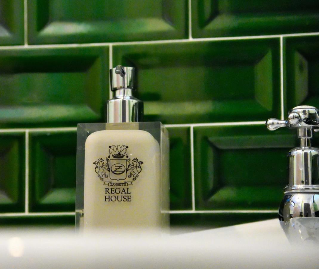 Regal House Roma Capucci 6 Hotel Kültér fotó