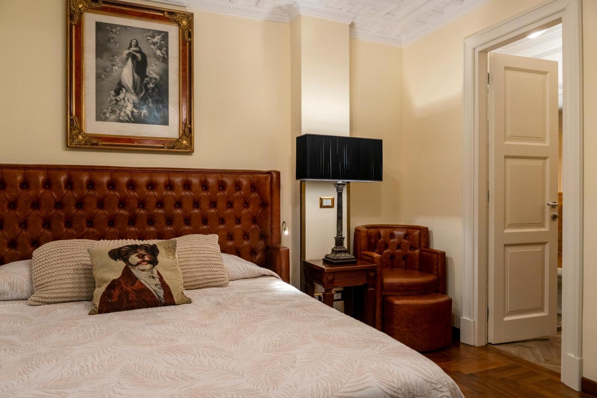 Regal House Roma Capucci 6 Hotel Kültér fotó